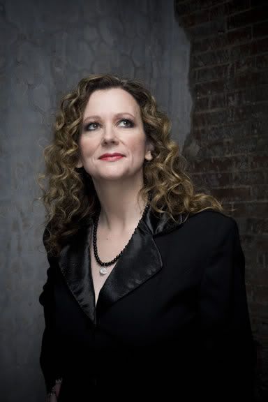 Laurell K Hamilton, Best Selling Author of the Anita Blake Series