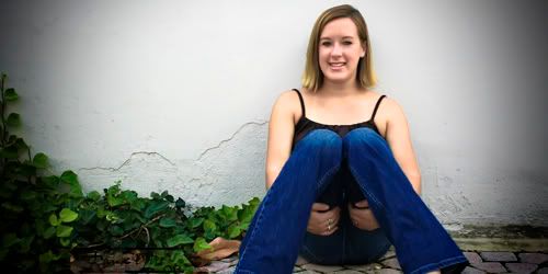 IMAGE: http://i192.photobucket.com/albums/z127/clickmypicture/katicopy.jpg