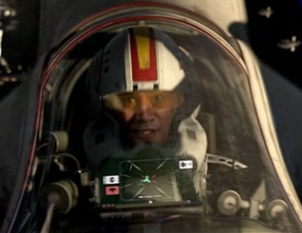 596px-EpIII_clone_pilot.jpg