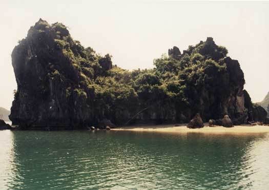 halong1.jpg