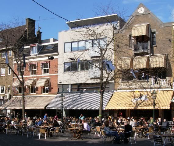 140408totalgrotemarktterrace.jpg