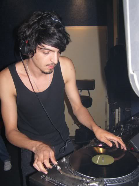 110708DJCarlosValdez.jpg