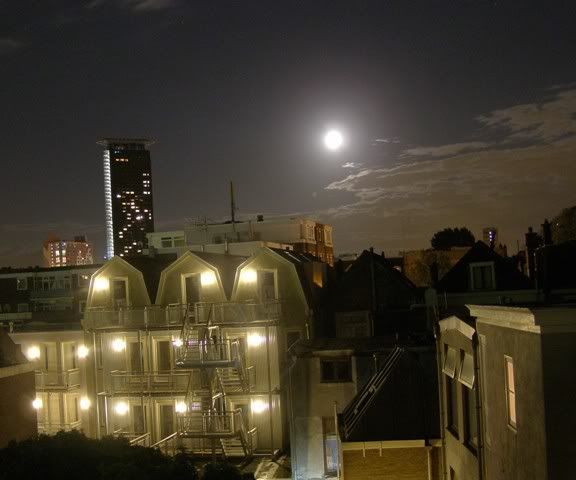 200708Moonatnightviewfromguestroom.jpg