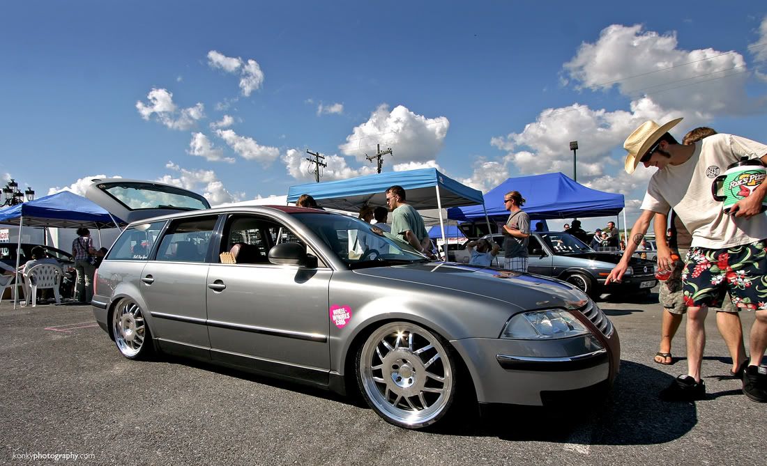 http://i192.photobucket.com/albums/z319/djkonky/Volkswagen/IMG_2658goodsm.jpg