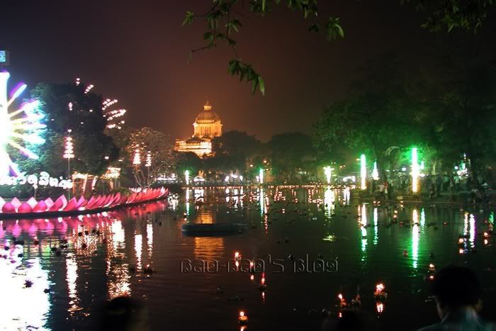 LoyKrathong-DusitZooBangkok.jpg