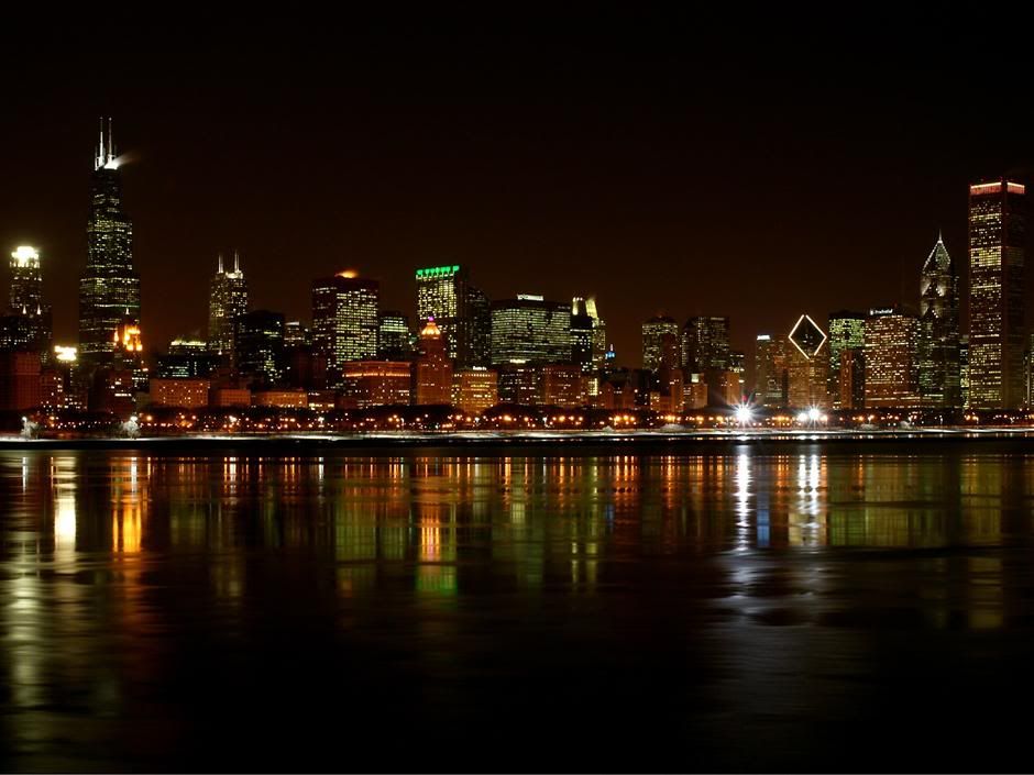 ChicagoAtNight1.jpg