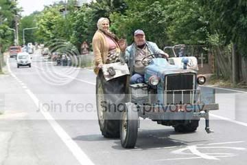 3wheeltractor.jpg