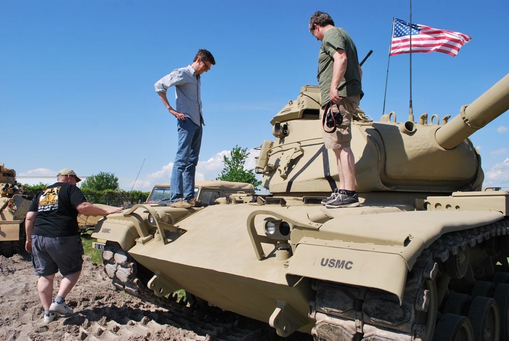 photo Modellers and Tanks_zpsm1ihqgkd.jpg
